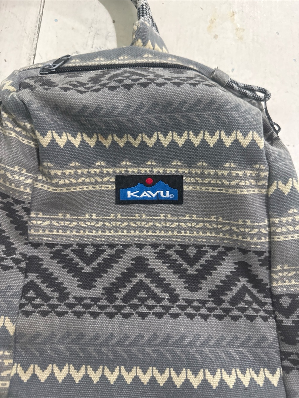 Kavu Gray Tribal-Pattern Sling Pack - Picture 2 of 6
